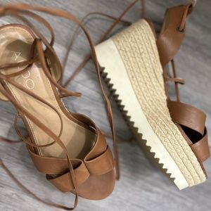 Aldo platform heels size 6